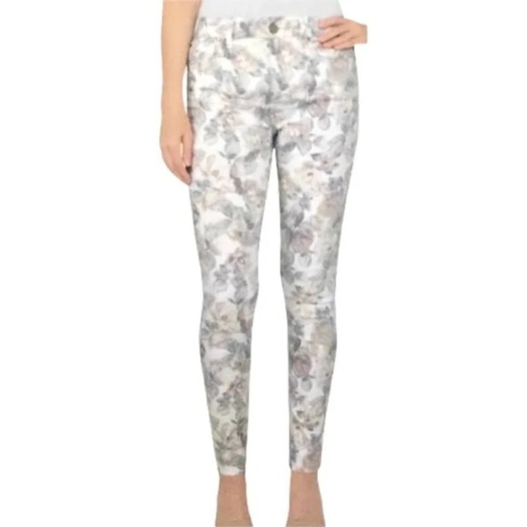 Womens SEVEN7 Premium Quality Brand Tummyless HighRise SkinnyJeans Size8 MSRP$69 - Picture 1 of 7